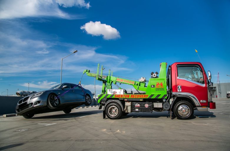 Here are 5 tips to help you choose the right tow truck company