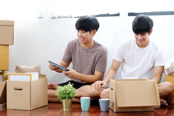 Moving Tips – Plan a Stress-Free Relocation with Ease Move Smart, Move Easy – Expert Tips for You!